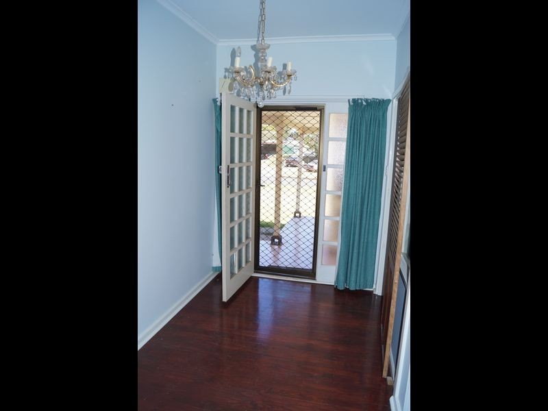 7 Haldane Street, Elizabeth Downs SA 5113