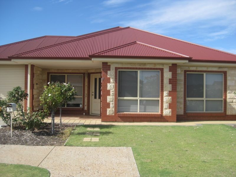 8 Newland Way, Mawson Lakes SA 5095