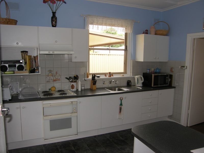 20 Burdett Street, Elizabeth Grove SA 5112