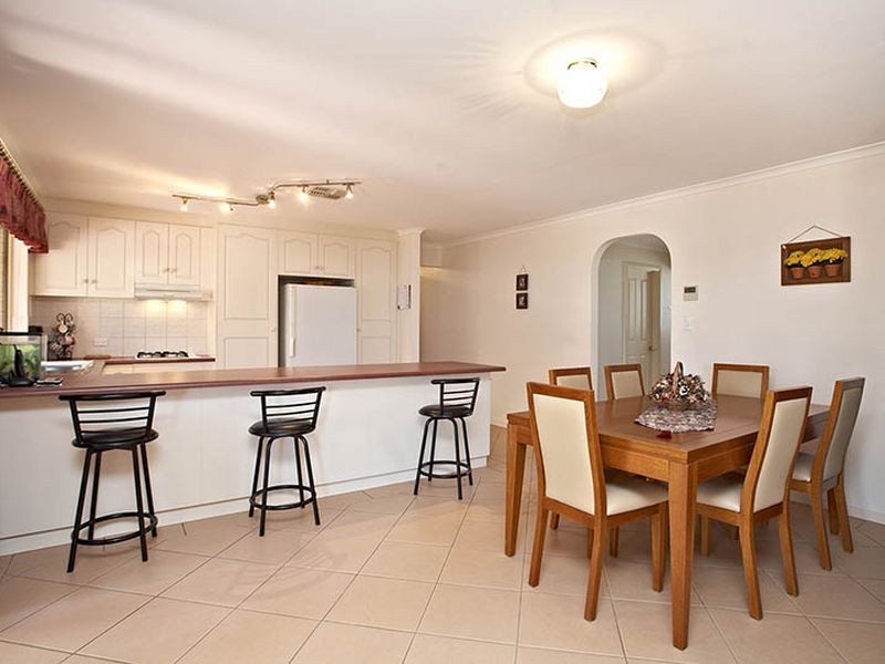 17 Kingate Boulevard, Blakeview SA 5114
