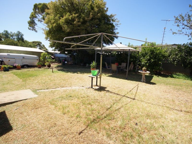 38 Bloomfield Crescent, Elizabeth Downs SA 5113