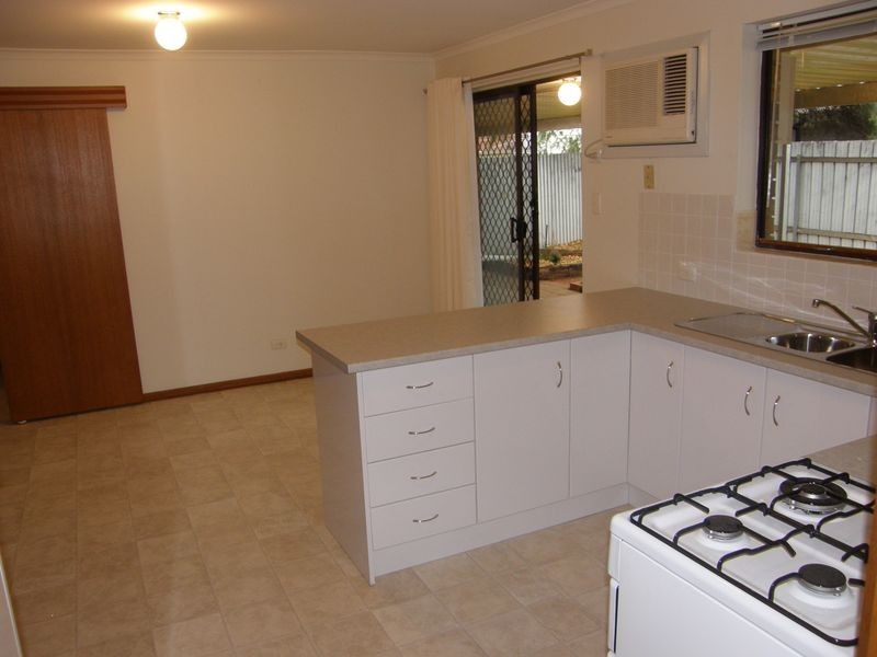 1/8 Joanne Terrace, Parafield Gardens SA 5107