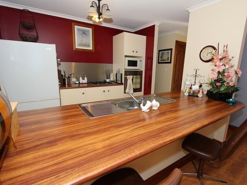 12 Liepin Close, Andrews Farm SA 5114