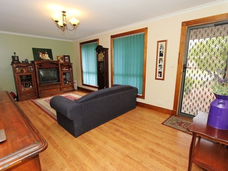 12 Liepin Close, Andrews Farm SA 5114