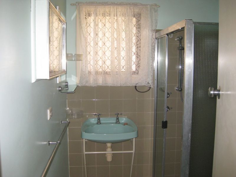 42 Creslin Avenue, Ingle Farm SA 5098