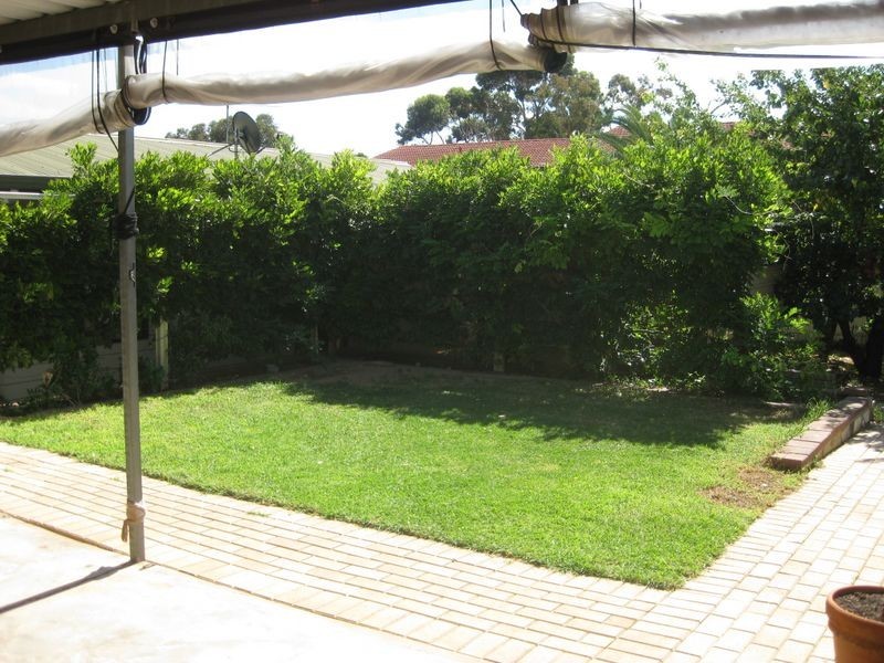 42 Creslin Avenue, Ingle Farm SA 5098