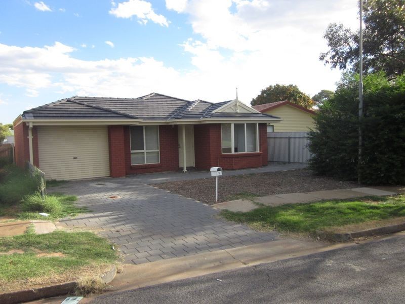 2 Kentish Road, Elizabeth Downs SA 5113