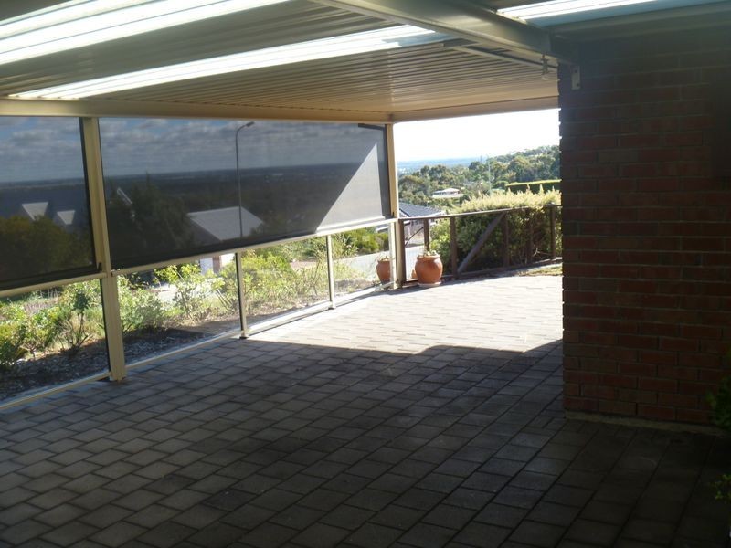 1 Hampton Court, Hillbank SA 5112