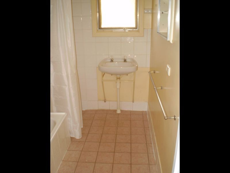 17 Moulds Crescent, Smithfield SA 5114