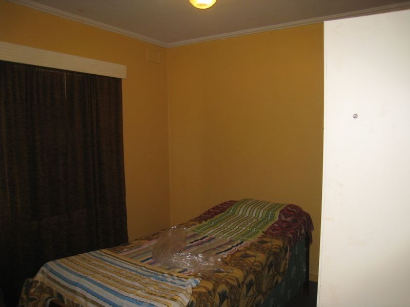 6 Kenner Street, Elizabeth Downs SA 5113