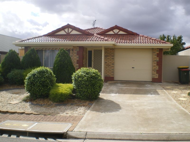 18 Castle Court, Blakeview SA 5114