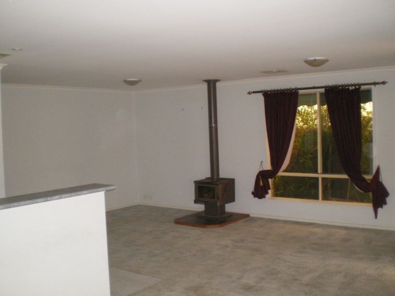 18 Castle Court, Blakeview SA 5114