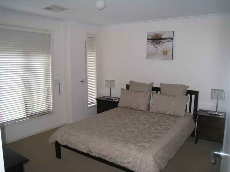 18 Rateki Close, Burton SA 5110