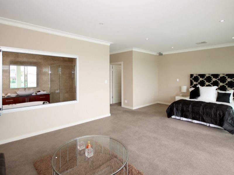 26A Antigua Grove, West Lakes SA 5021