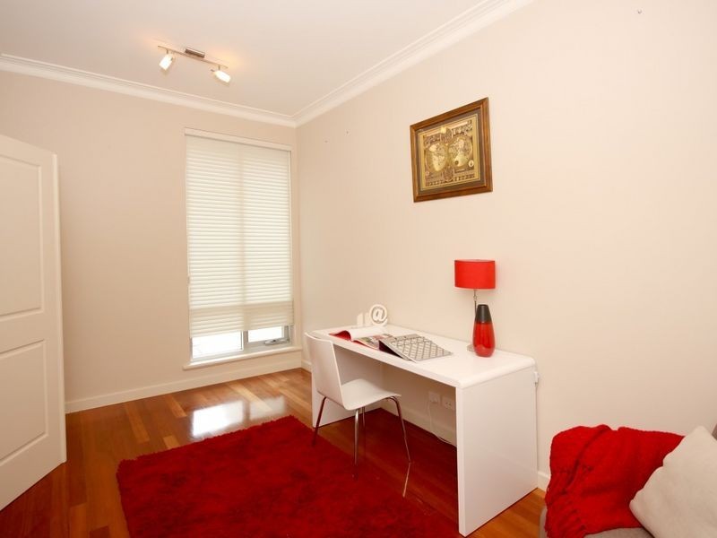 26A Antigua Grove, West Lakes SA 5021