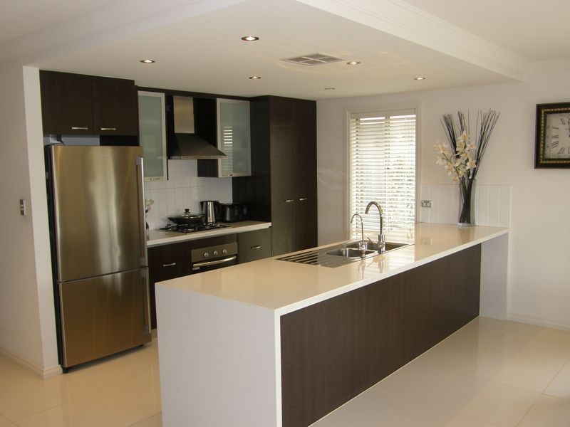 8 Lakeside Drive, Andrews Farm SA 5114