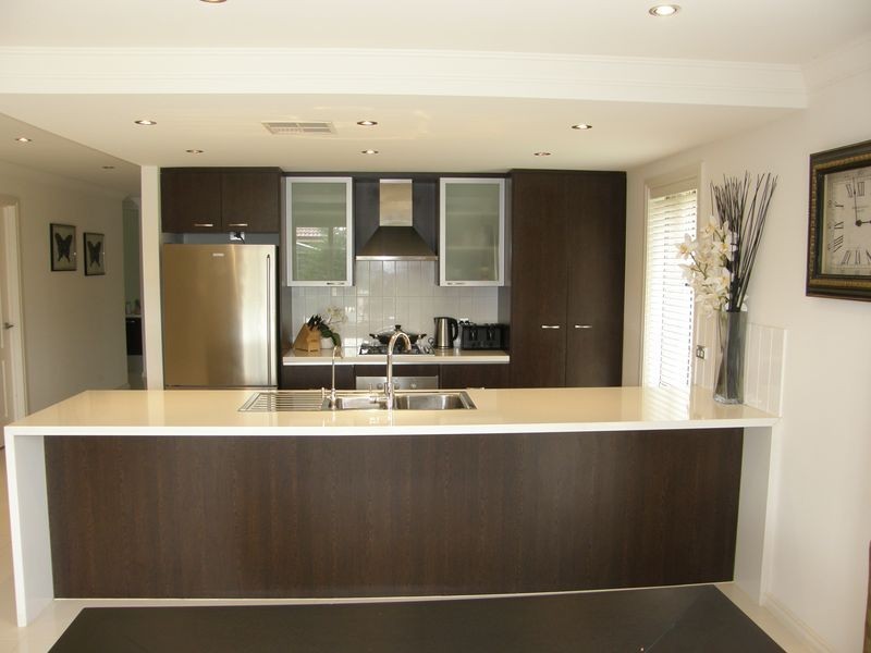 8 Lakeside Drive, Andrews Farm SA 5114