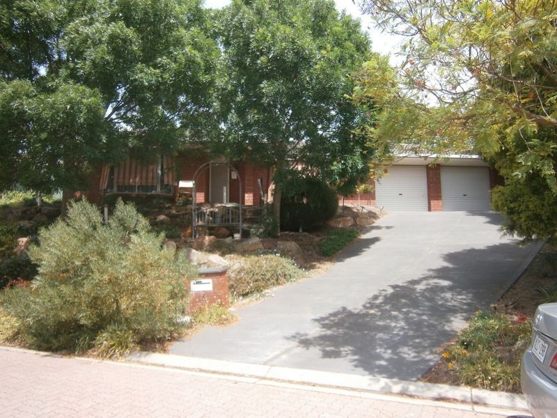 16 Willow Gardens, Hillbank SA 5112