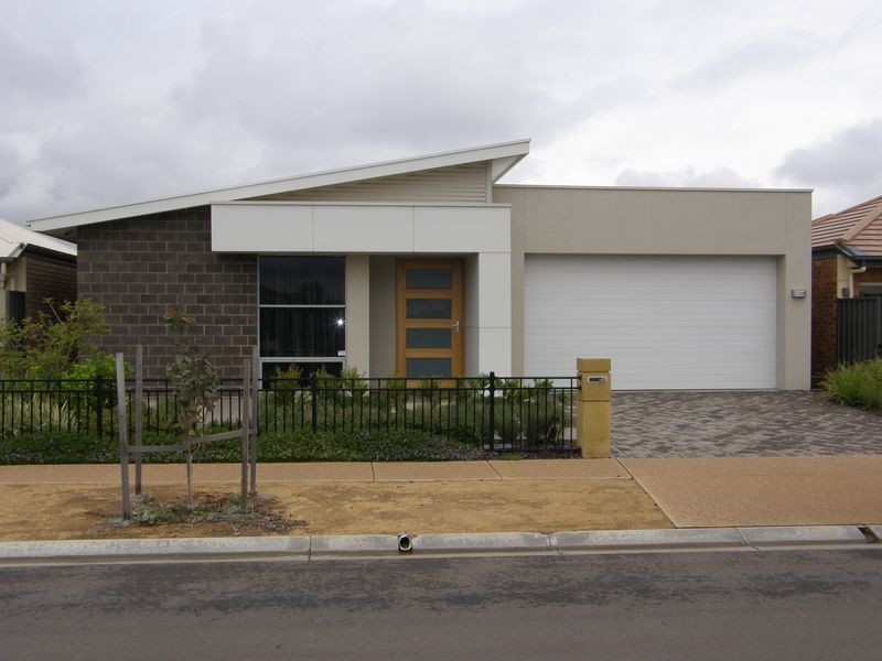 14 Jindabyne Street, Andrews Farm SA 5114