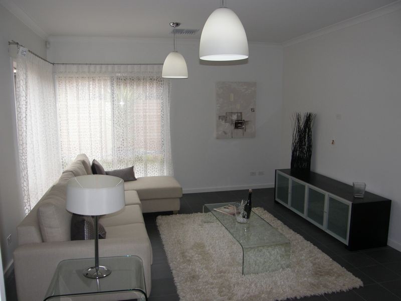 14 Jindabyne Street, Andrews Farm SA 5114