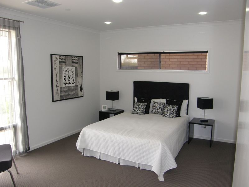 14 Jindabyne Street, Andrews Farm SA 5114