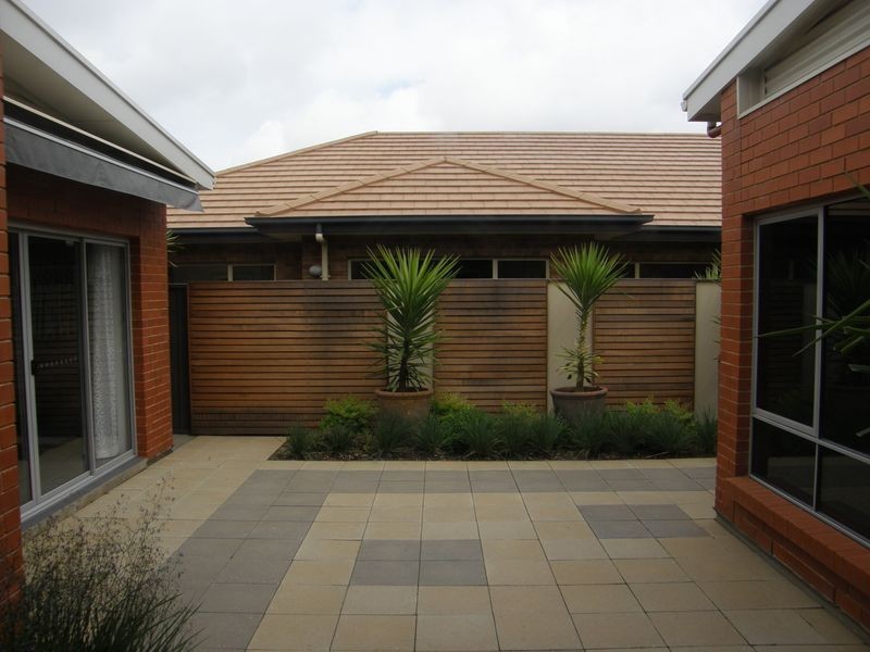 14 Jindabyne Street, Andrews Farm SA 5114