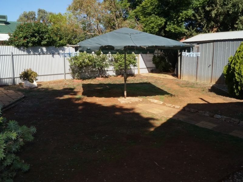 24 Seatown Road, Elizabeth Park SA 5113