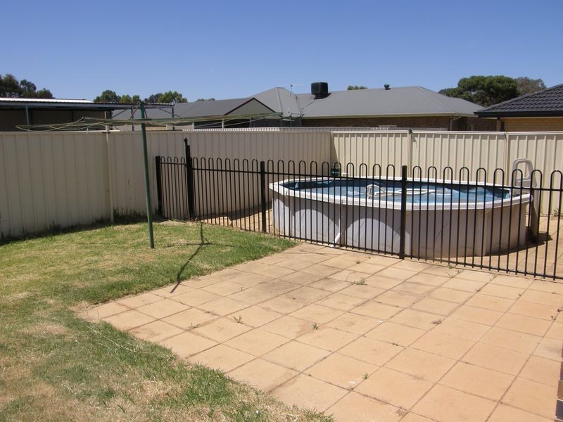 28 Eva Road, Munno Para West SA 5115