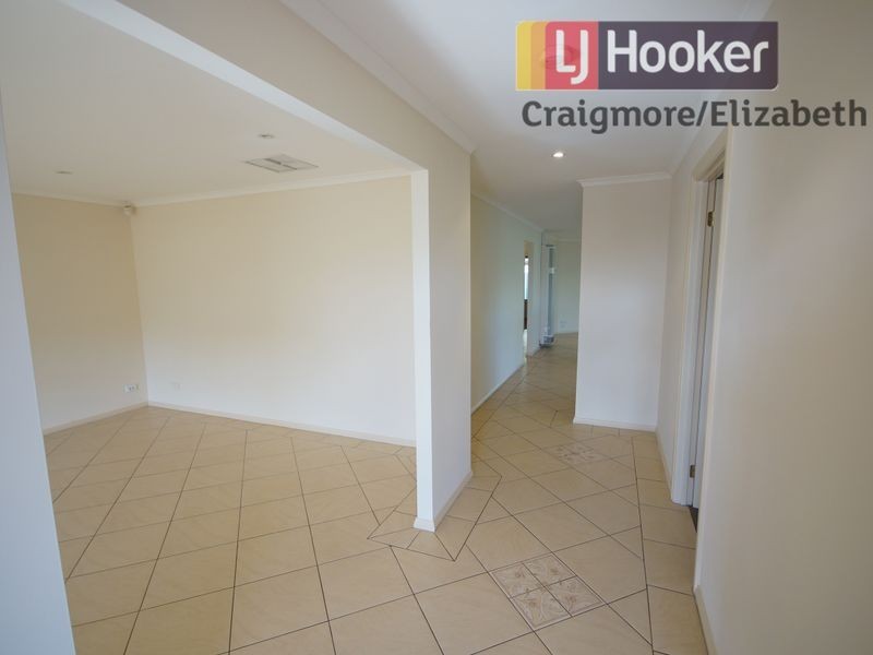 1 Maplewood Drive, Blakeview SA 5114