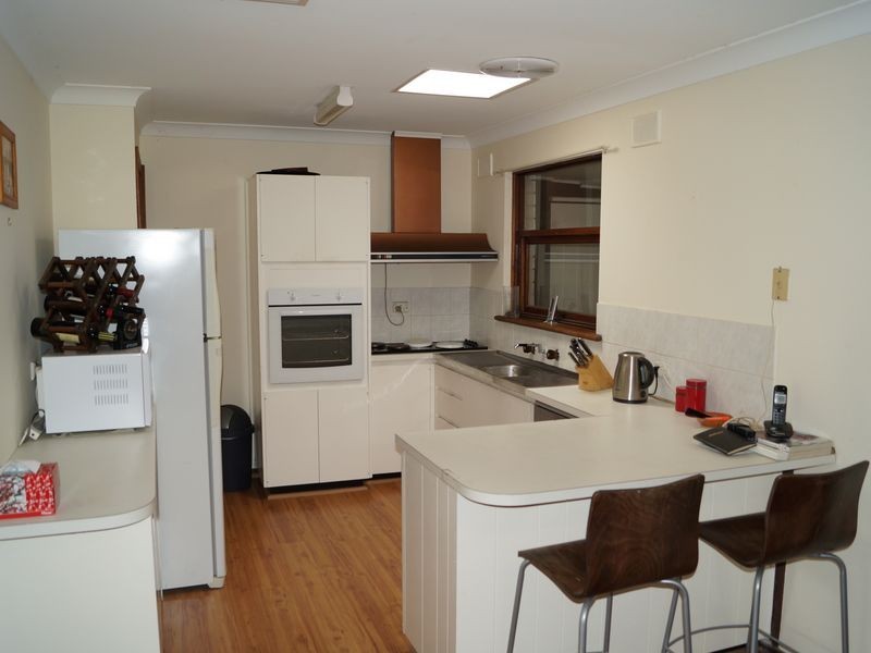 2 Tobruk Drive, Salisbury Heights SA 5109