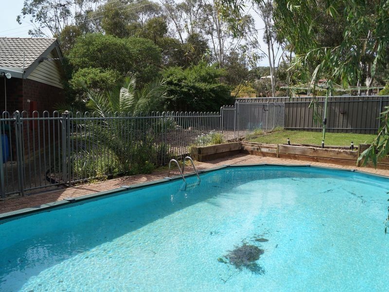 2 Tobruk Drive, Salisbury Heights SA 5109