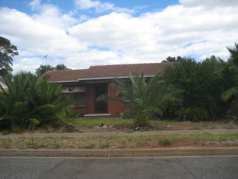 4 Turnworth Street, Elizabeth Downs SA 5113