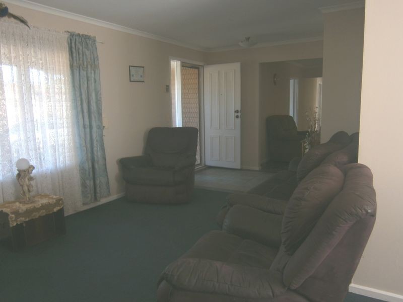 12 Riddoch Drive, Andrews Farm SA 5114