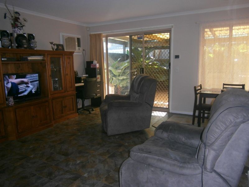 12 Riddoch Drive, Andrews Farm SA 5114
