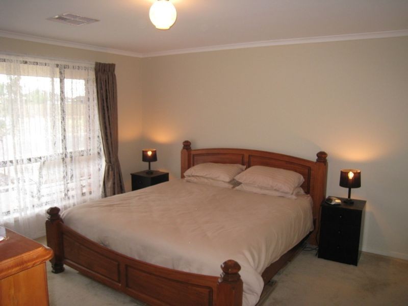 25 Eton Drive, Andrews Farm SA 5114