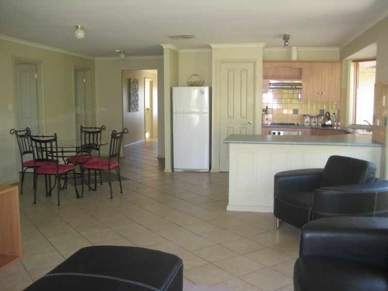 32 Blacktop Road, Hillbank SA 5112