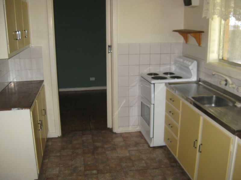 13 Sherborne Street, Elizabeth Downs SA 5113