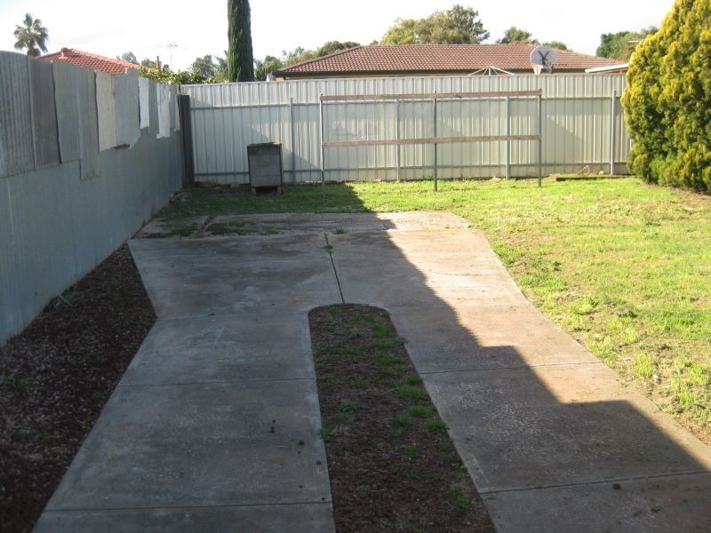 13 Sherborne Street, Elizabeth Downs SA 5113