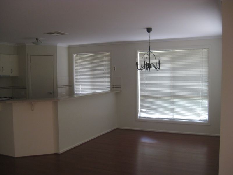 9 Orange Parade, Munno Para West SA 5115