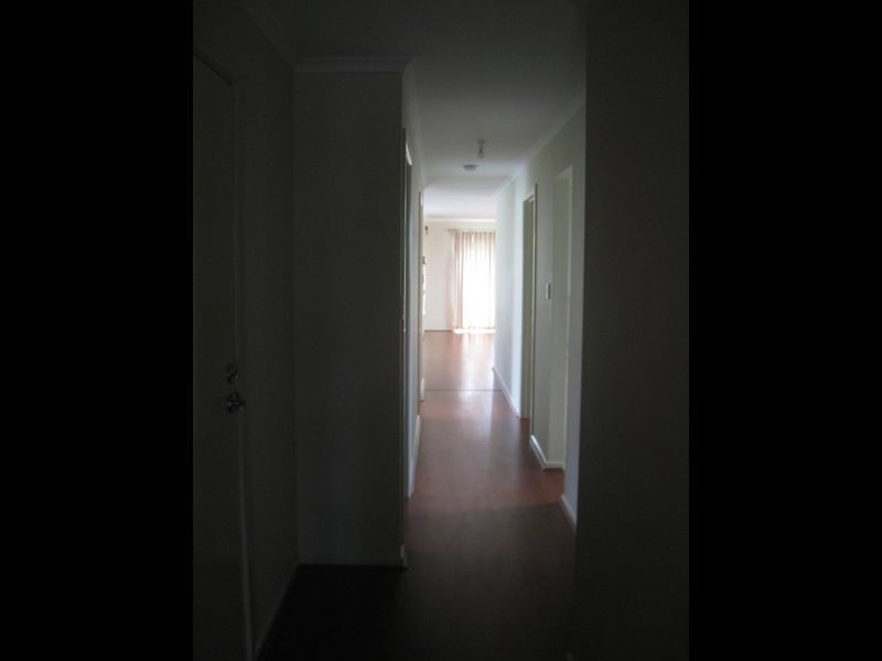 9 Orange Parade, Munno Para West SA 5115