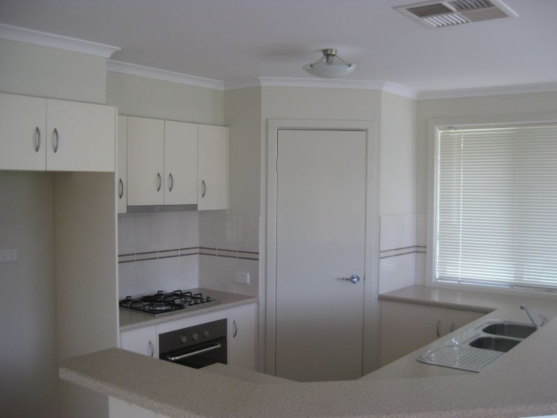 9 Orange Parade, Munno Para West SA 5115