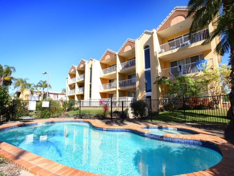 1/16 Stanhill Drive, Chevron Island QLD 4217