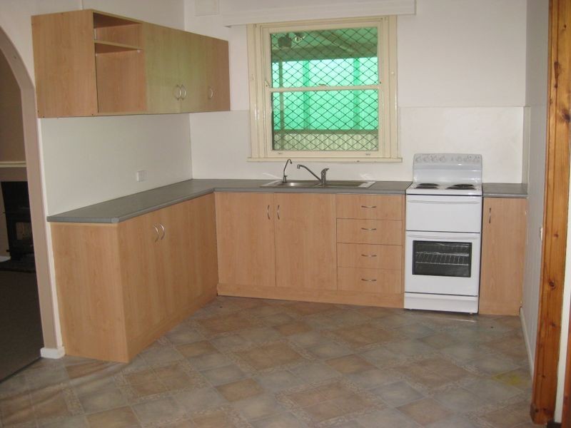 30 Garlick Road, Elizabeth Park SA 5113