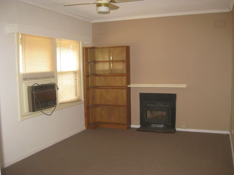 30 Garlick Road, Elizabeth Park SA 5113