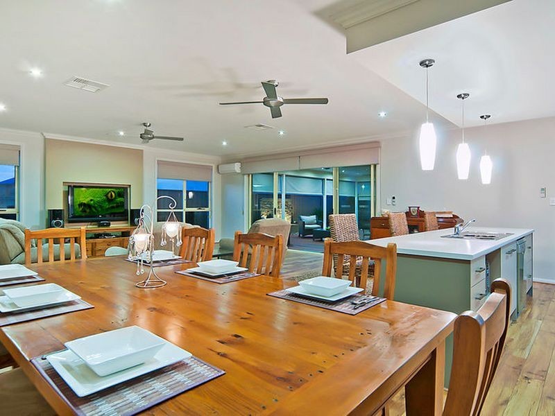 22 Carode Street, Munno Para SA 5115