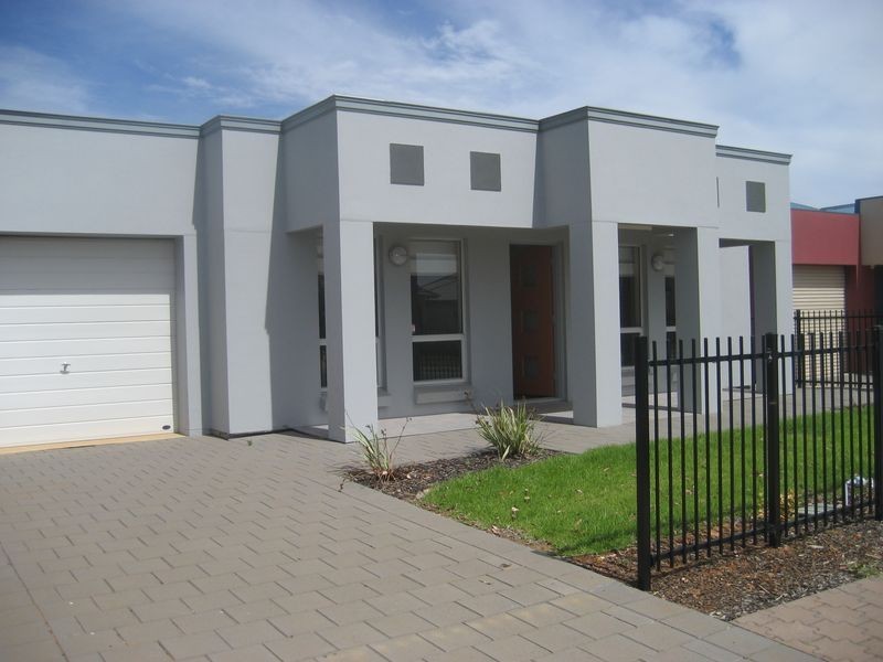 12 The Boulevard, Parafield Gardens SA 5107