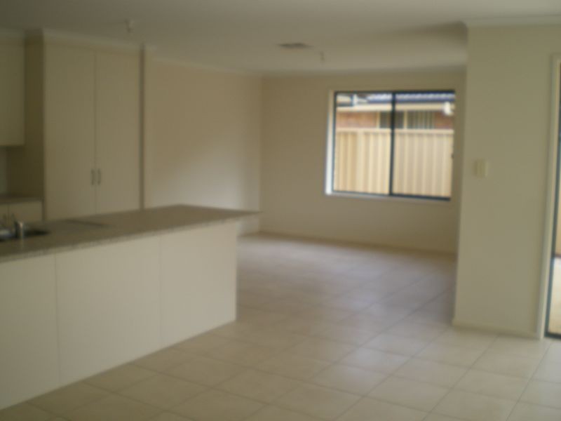 16 Featherstone, Smithfield Plains SA 5114