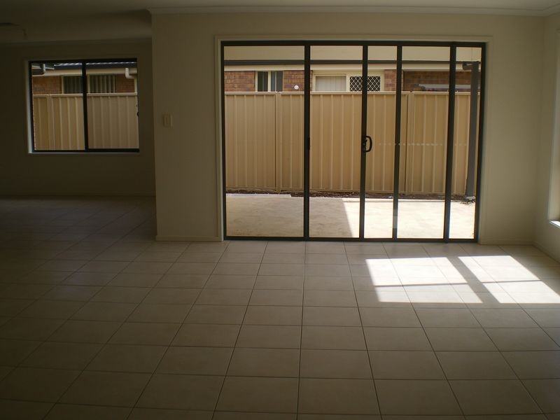 16 Featherstone, Smithfield Plains SA 5114