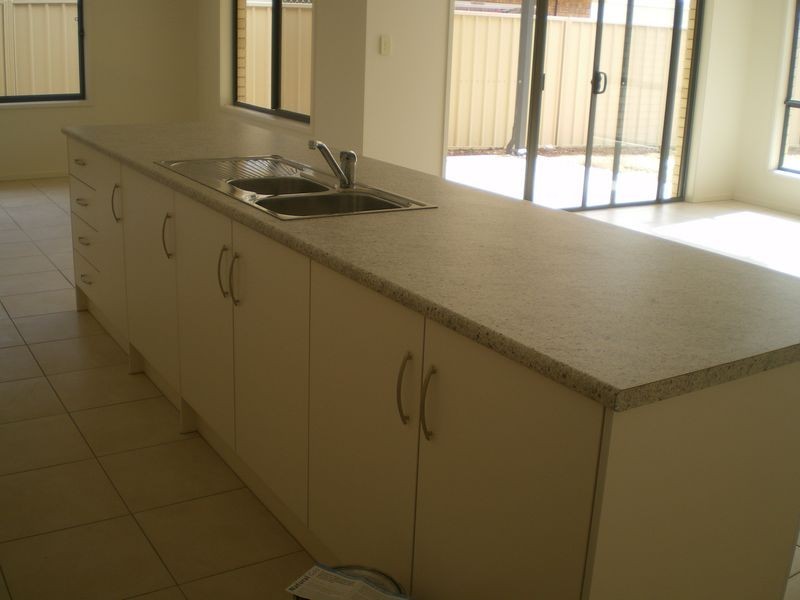 16 Featherstone, Smithfield Plains SA 5114