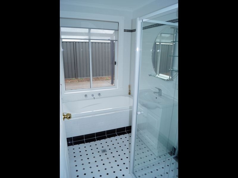 5 Bluegum Court, Munno Para West SA 5115